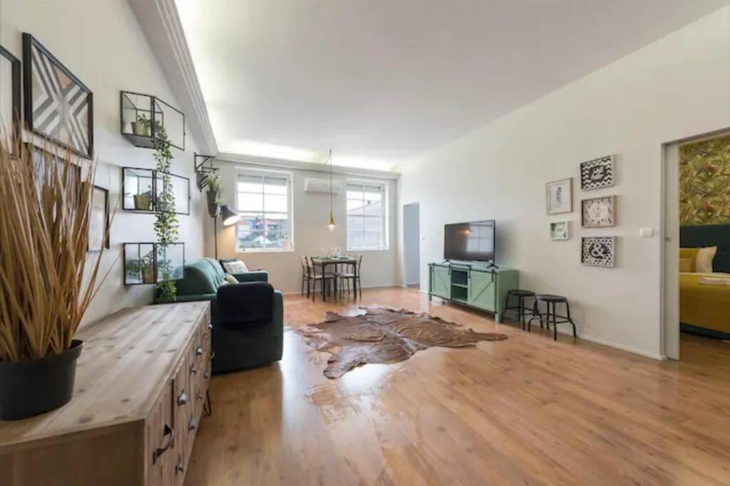 Sta Catarina - 2 Bedroom Oporto